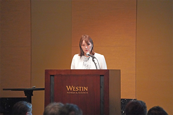 岡田彩加 氏